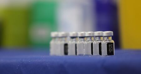 Проучване разкри защо иРНК ваксините са по-ефективни срещу хоспитализация