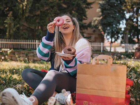 Доставчикът на храни Foodpanda спира работа в България