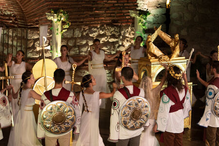 Фестивалът Тракийски Мистерии в Несебър впечатли стотиците посетители със зрелищна танцова програма
