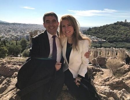 Деси Банова и Росен Плевнелиев в имение за 3 млн.евро в Гърция