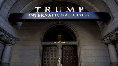 Тръмп продава хотела си във Вашингтон