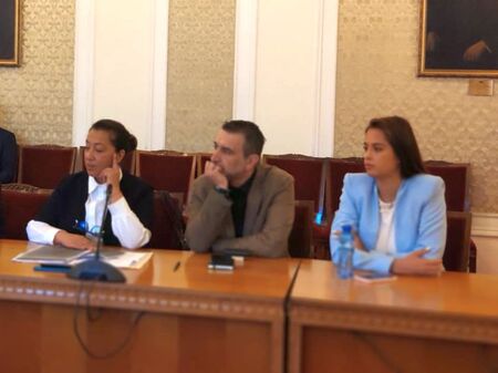 Тримата ни депутати от ИТН към Асен Василев: Кога ще се ремонтира ГКПП "Малко Търново" и ще има ли 4-лентов път до Бургас