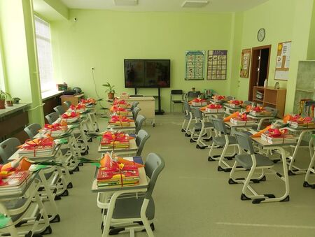 Бургас с рекорд за първокласници, вижте чудните им училищни стаи