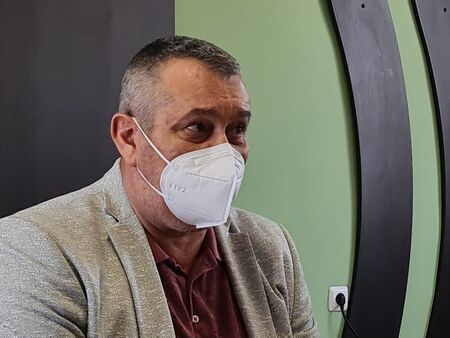 Д-р Георги Паздеров: Ваксините пазят, под 3% са имунизираните в ковид отделенията на болниците