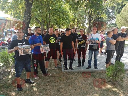 НА ЖИВО във Флагман.бг: Протестът в Айтос срещу „пътя на смъртта“