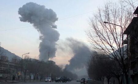 Две жертви и 20 ранени, сред които деца, при три експлозии в Афганистан