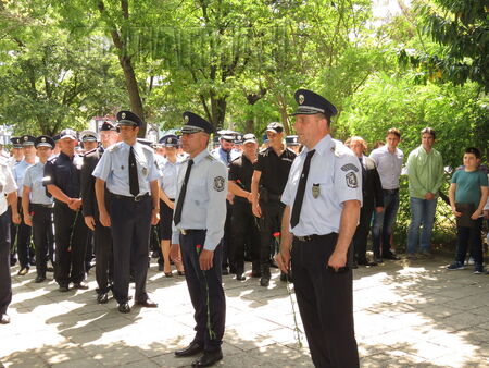 Бургаската полиция търси 17 колеги, вижте условията