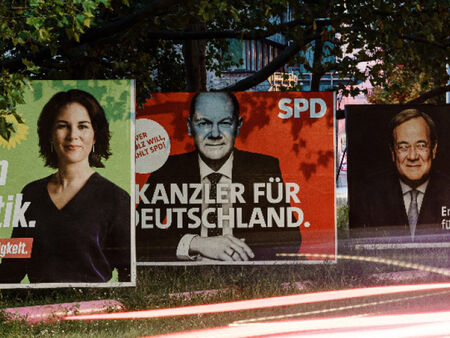 Драматична развръзка на изборите в Германия, предстоят тежки преговори за коалиция