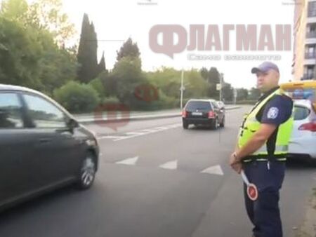 Полицаи дежурят на пешеходни пътеки в Бургас, за да спрат убийците на пътя