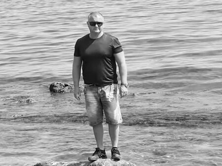 Трагедия: Намериха тялото на изчезналия Светозар в морето край Созопол