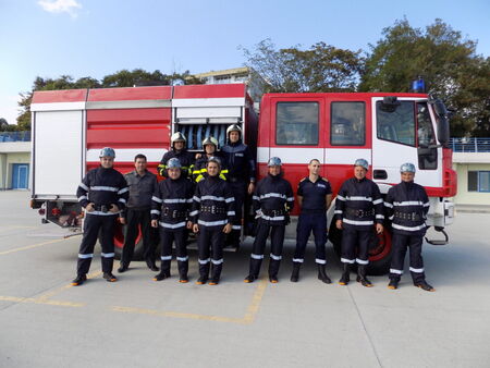 Проведе се обучение на доброволци за гасене на пожари