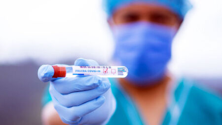 Шест медицински лица са с коронавирус в Пловдивско