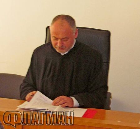 Досегашният ръководител на Районния съд в Малко Търново отново седна на председателския стол