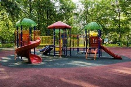 ВАП откри нарушения при над 7000 детски площадки в страната