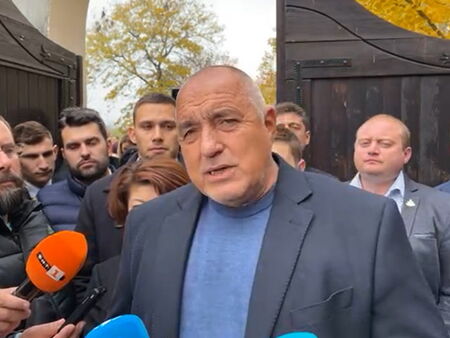 Борисов: Милиарди трябват за пенсии, а те ще свършат кеша през февруари
