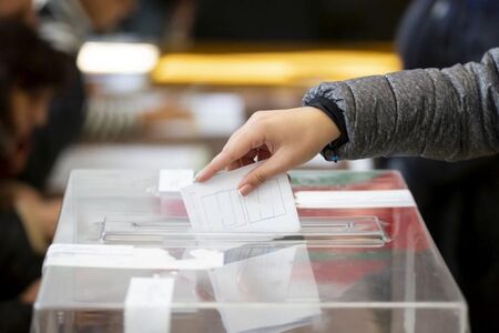 Българските граждани вече могат да се информират за адресите на избирателните секции зад граница