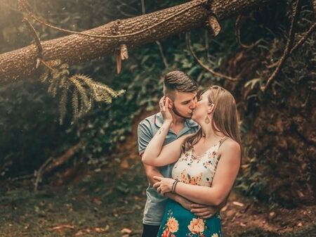 Какво означава целувката за мъжете на първа среща