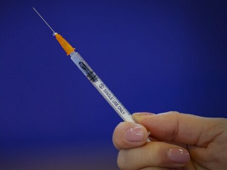 Опашки за ваксина в Австрия заради новите мерки