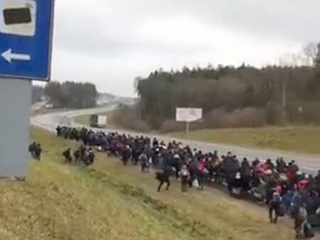 Полша отблъсна най-голямата мигрантска инвазия в историята си