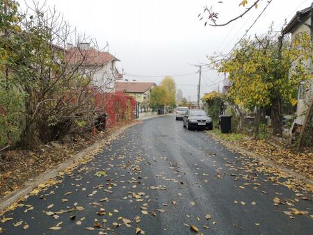 Община Бургас ремонтира 200 метра от ул. „Тракия“ в кв. Банево
