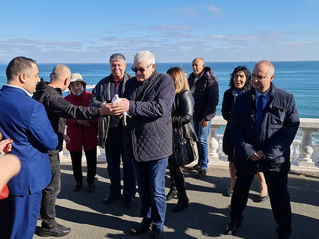 От Бургас „БСП за България“ подаде ръка към опонентите си, призова за съставяне на стабилно правителство