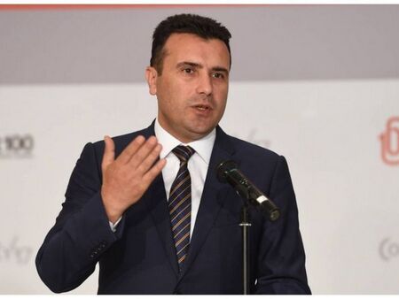 Приеха оставката на Зоран Заев