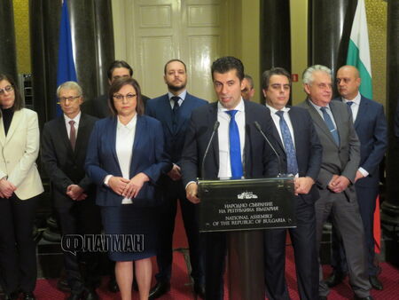 Бъдещият премиер Кирил Петков: Ще назначаваме областните управители като министрите – пропорционално