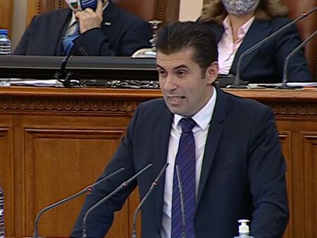 Кирил Петков: Първата ми заповед като премиер ще е - всички в МС със „зелен сертификат“