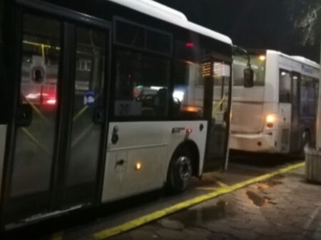 Стрелба срещу автобуси на градския транспорт в Пловдив