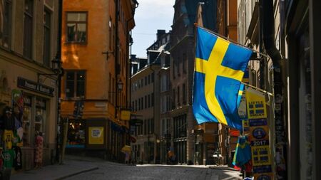 Швеция също затяга мерки заради Омикрон коронавируса