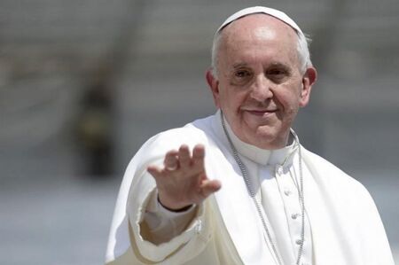 Ключовите думи за папа Франциск в брака: „Моля", „благодаря” и „съжалявам”