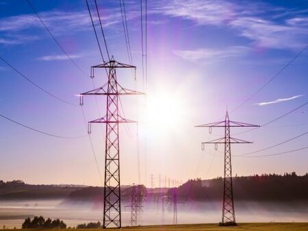Бизнесът иска спешно заседание на КСНС заради скъпия ток