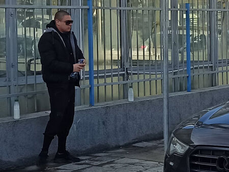 Христо Добрев от екшъна с Мани карал Аудито си на коктейл от дрога