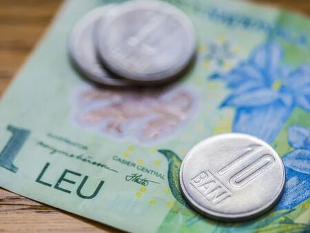 515,21 евро става минималната заплата в Румъния, вдигат и пенсиите