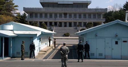 Човек избяга от Южна Корея в Северна