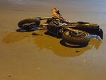 Жестока драма навръх Нова година: Тийнейджър от Карнобат е в кома след катастрофа с кросов мотор
