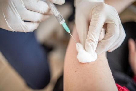 В Турция вече поставят пета доза ваксина срещу COVID-19