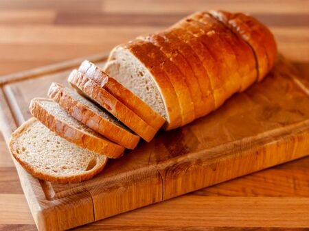 Лекар съветва: Не купувайте нарязан хляб, разваля се бързо