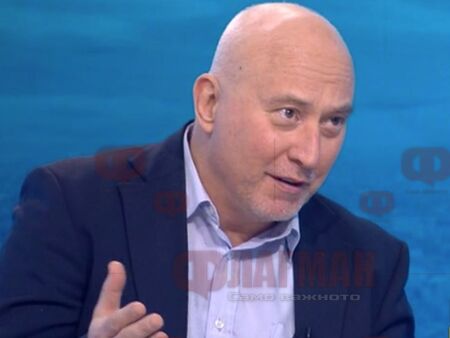 70 000 заразени за ден с Омикрон на 5 март? Само локдаун и ваксини можело да спрат заразата