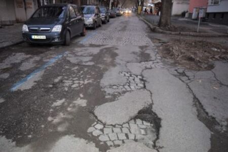Затварят за ремонт участък от ул. „Климент Охридски“ до 1 април