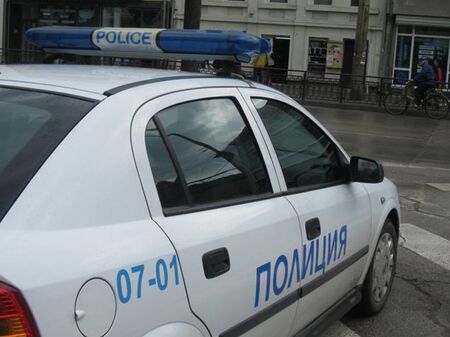 Задържаха двама пътни полицаи в София, приели подкуп от 20 лева