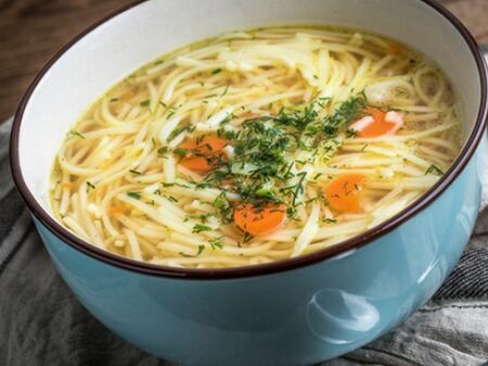 Рецепта за супа с пилешко и домашни нудли