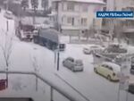 Пожарен автомобил се заби в камион в Царево