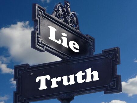 Истина или... Кои са най-големите лъжци в зодиака?
