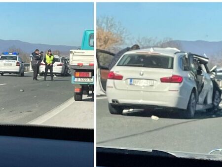 БМВ се вряза в ТИР на АМ "Тракия", ограничиха движението