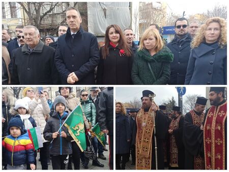 НА ЖИВО във Флагман.бг. Молебен за мир в Бургас заради войната в Украйна