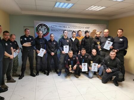 Безапелационен успех! Отборът на ОДМВР-Бургас за поредна година печели турнира по стрелба "Освобождение"