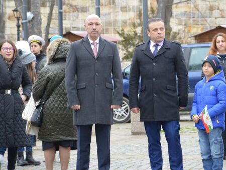 Тихомир Янакиев: Днес повече от всякога трябва да знаем, че свободата и мирът са безценни!