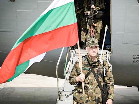 НАТО навръх 3 март: Винаги ще бъдем с България