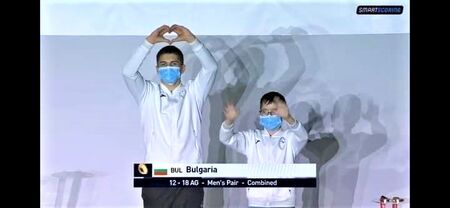 Бронзови медали и четвърто място от Световното първенство по акробатика за бургаски ученици